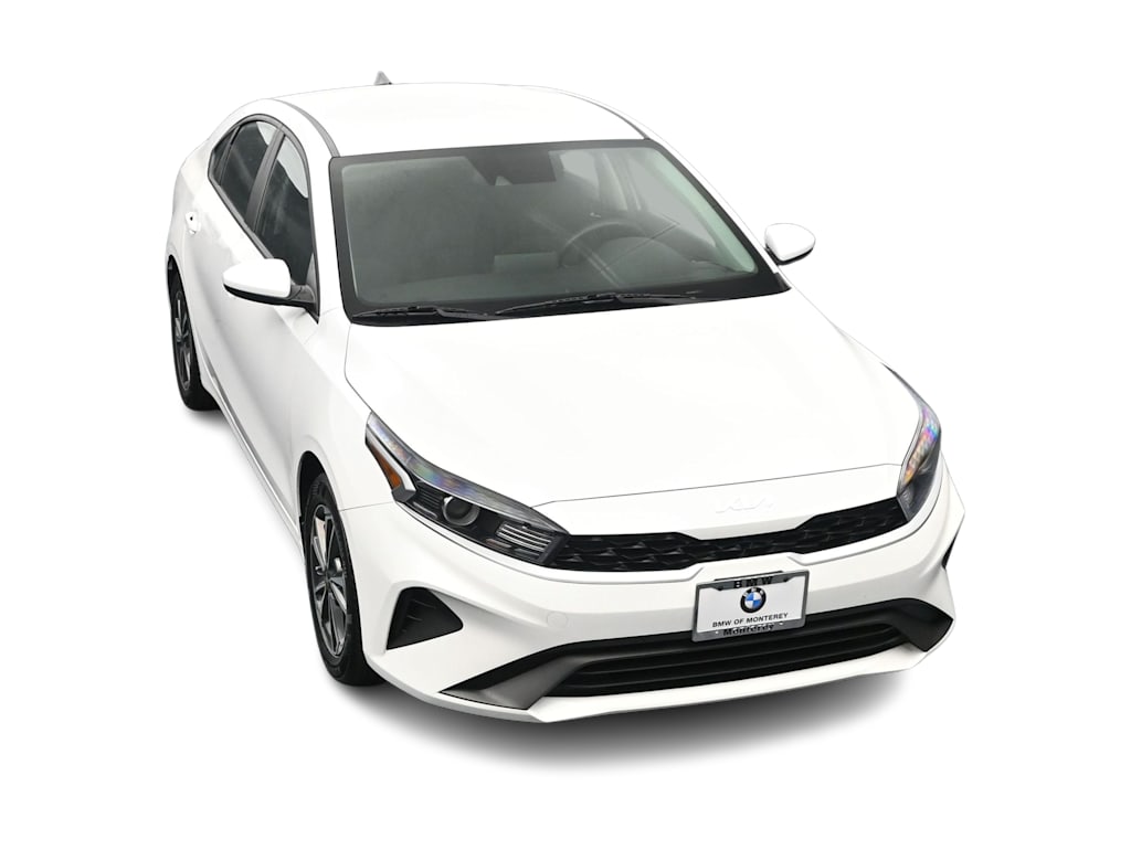 Thumbnail: 2024 Kia Forte - 25