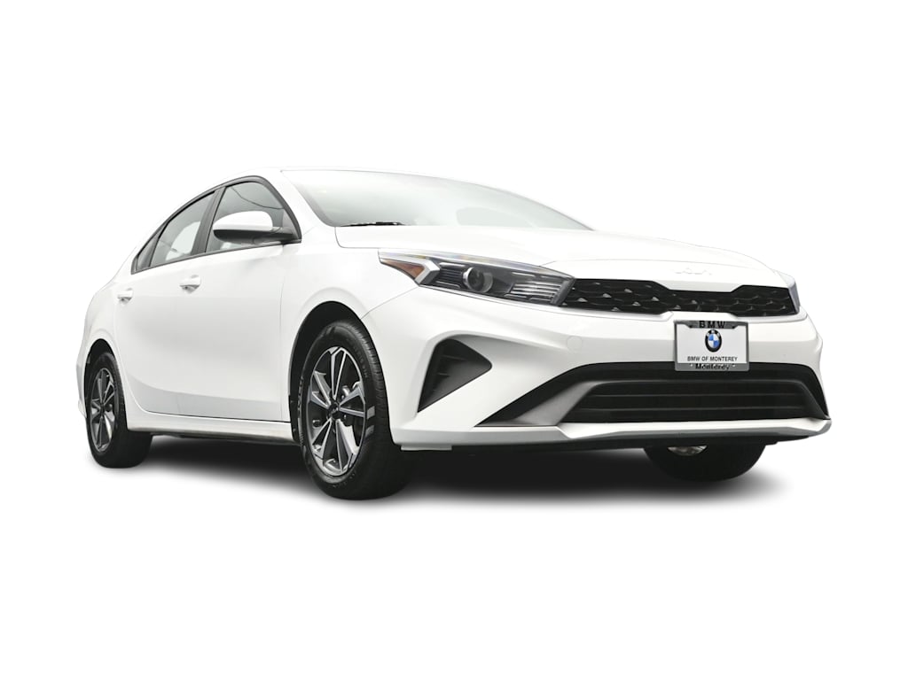 Thumbnail: 2024 Kia Forte - 33