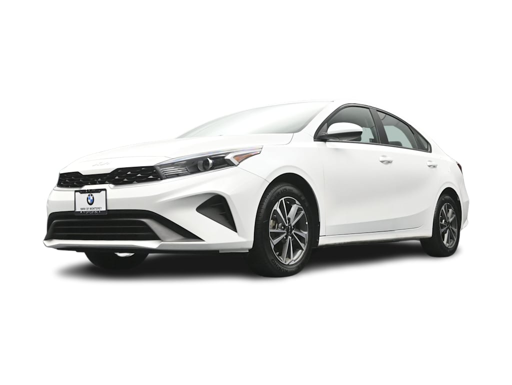 Thumbnail: 2024 Kia Forte - 31