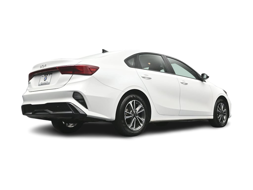 Thumbnail: 2024 Kia Forte - 35