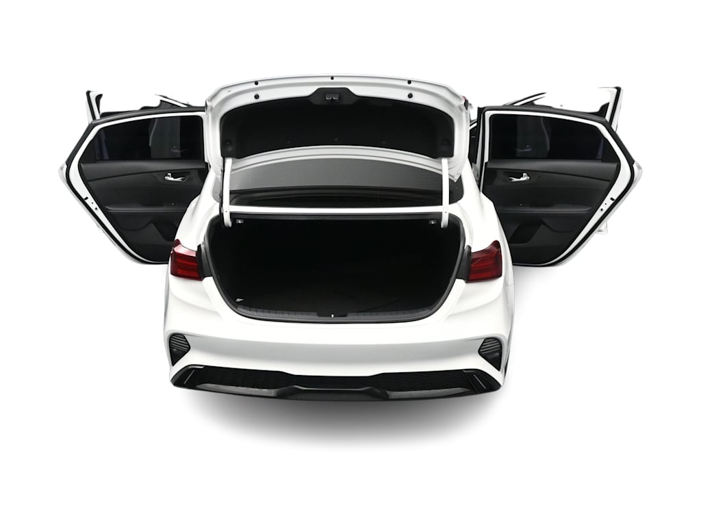 Thumbnail: 2023 Kia Forte - 38
