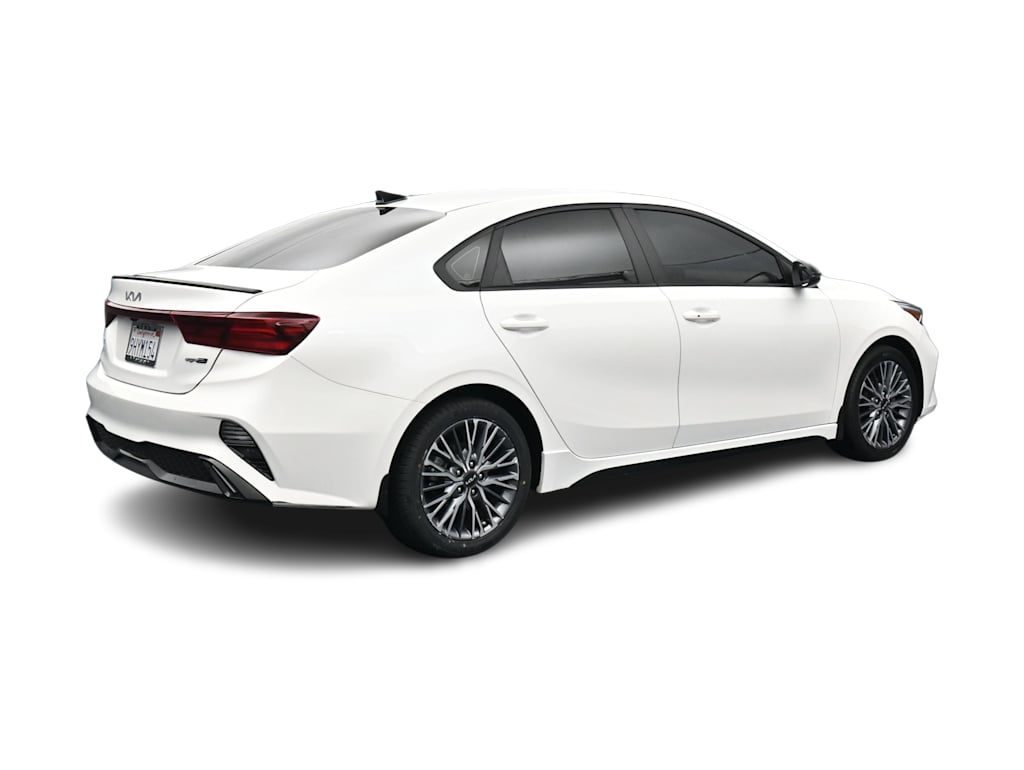 Thumbnail: 2023 Kia Forte - 16