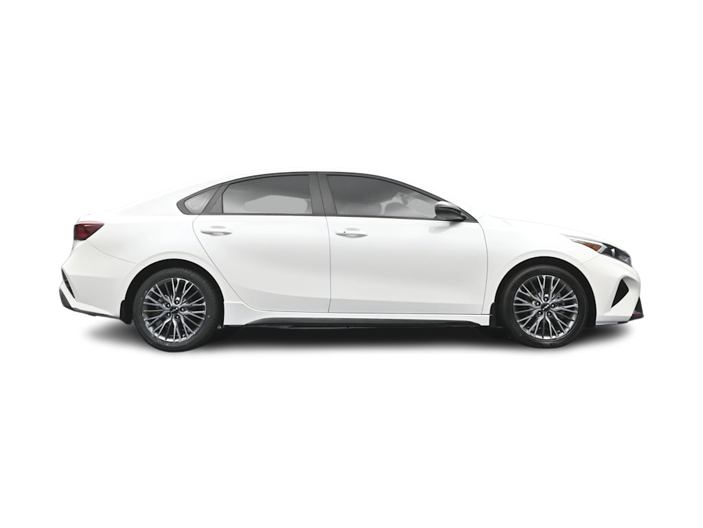 Thumbnail: 2023 Kia Forte - 32