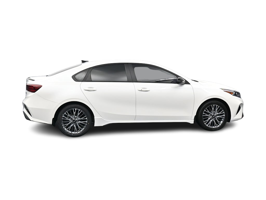 Thumbnail: 2023 Kia Forte - 15