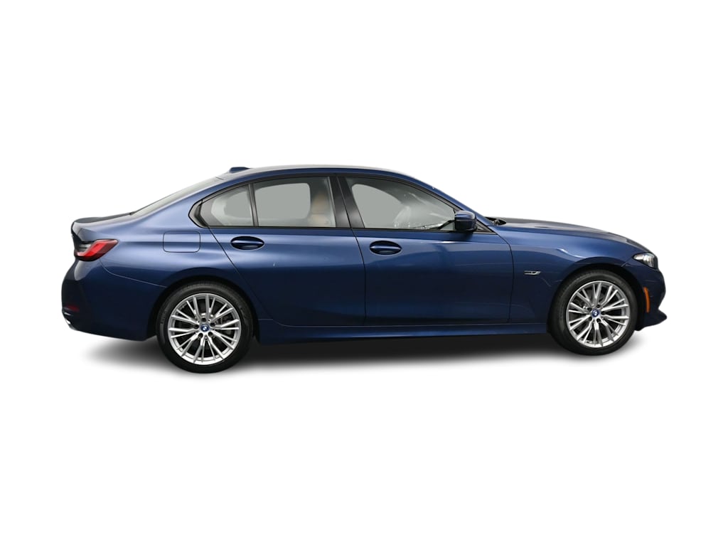 Thumbnail: 2023 BMW 3 Series - 15