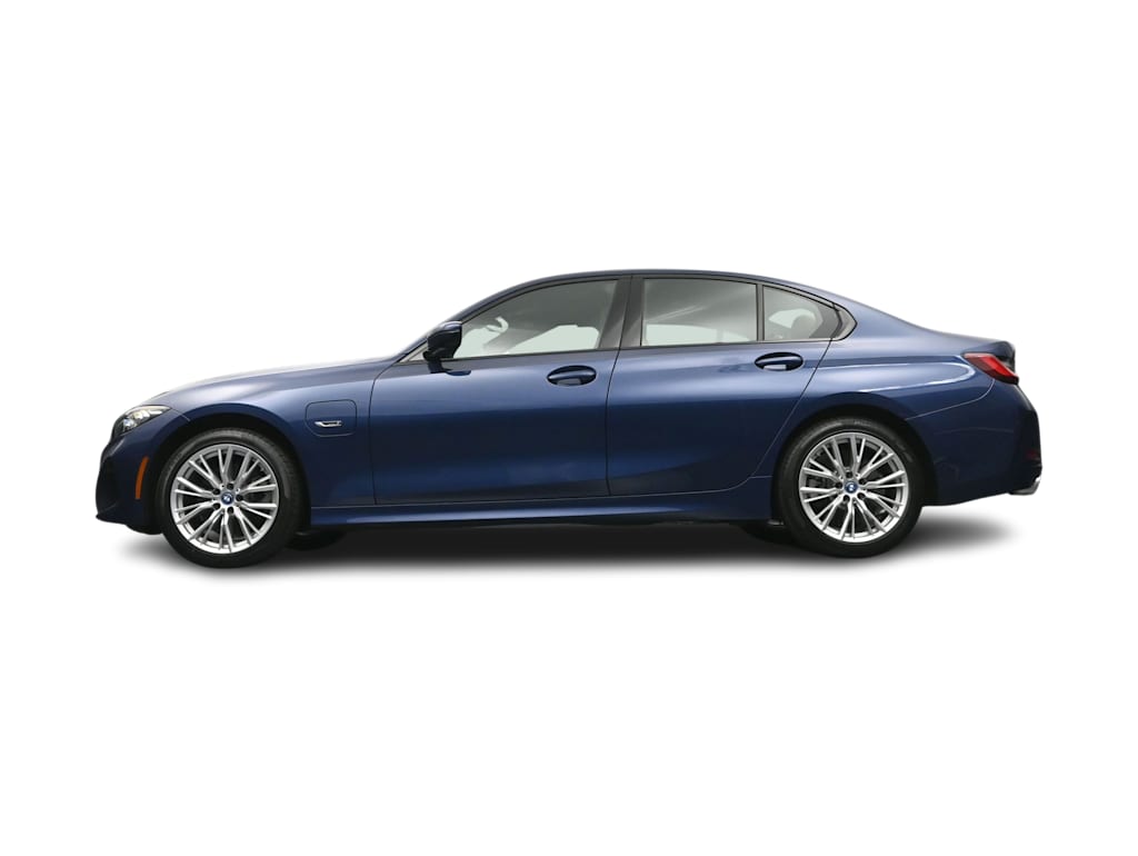 Thumbnail: 2023 BMW 3 Series - 33