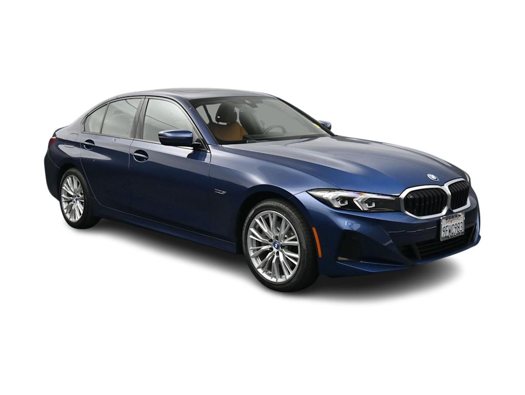 Thumbnail: 2023 BMW 3 Series - 14