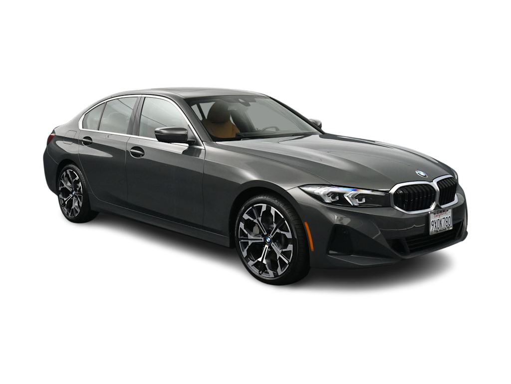 Thumbnail: 2026 BMW 3 Series - 16