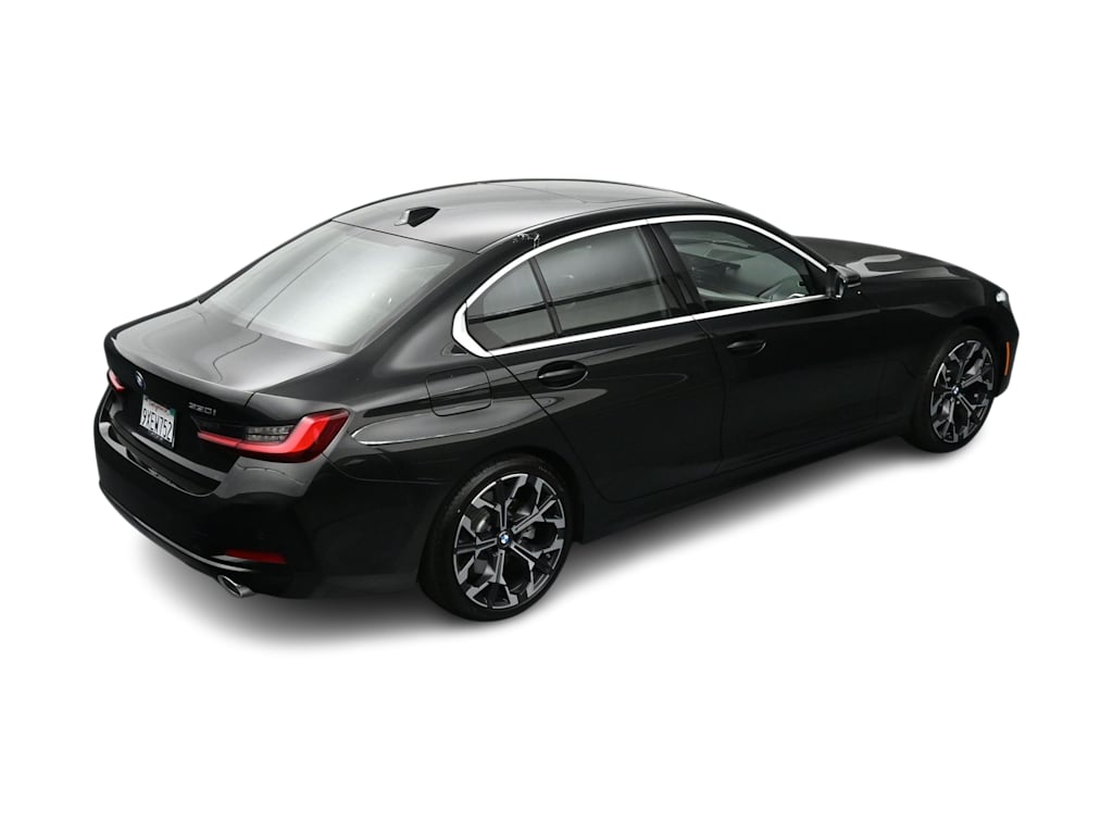 Thumbnail: 2026 BMW 3 Series - 22