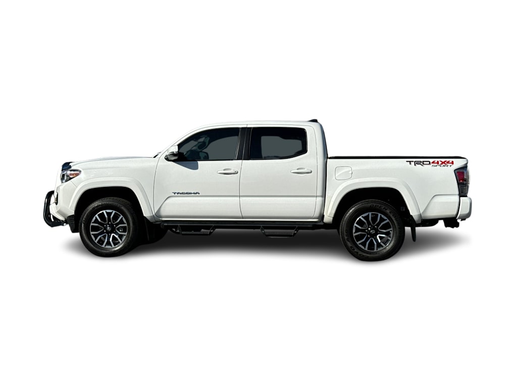 Thumbnail: 2023 Toyota Tacoma - 17