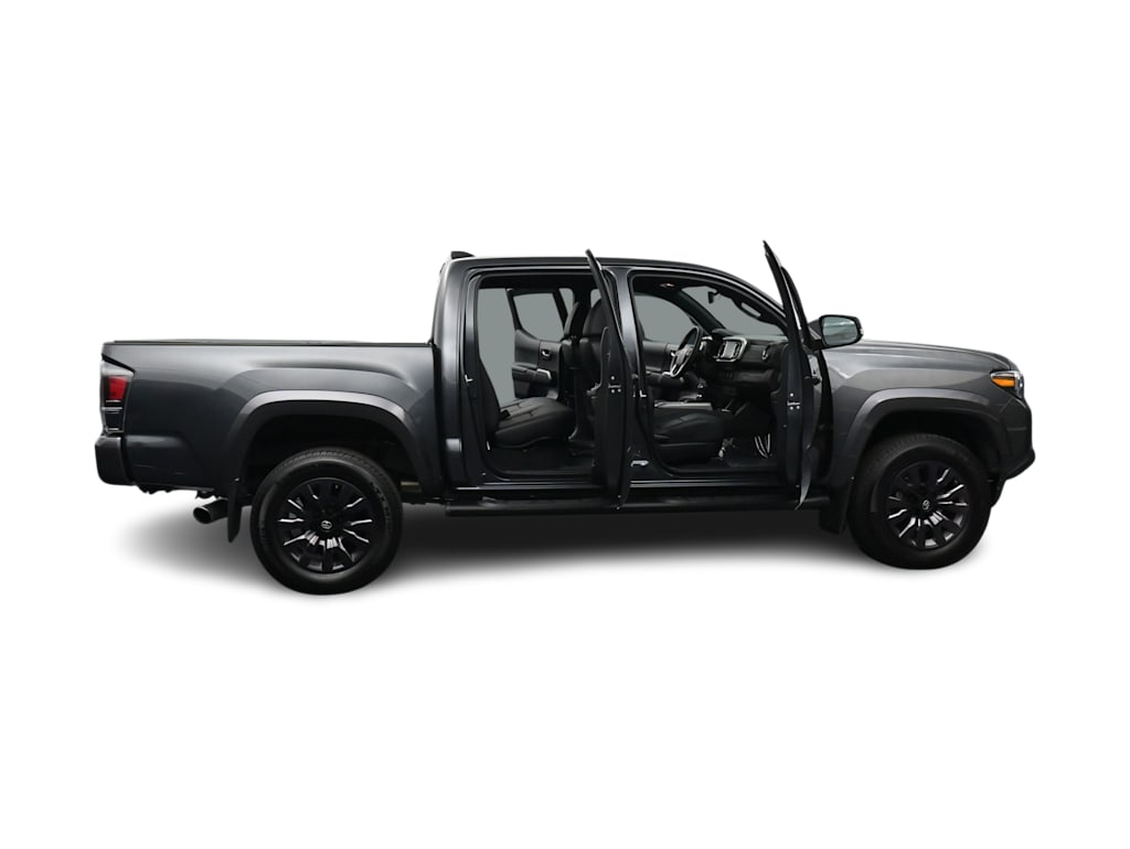 Thumbnail: 2021 Toyota Tacoma - 35