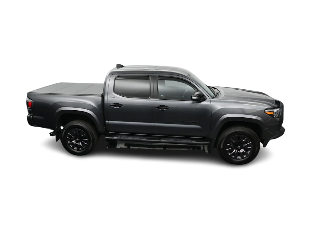 Thumbnail: 2021 Toyota Tacoma - 20