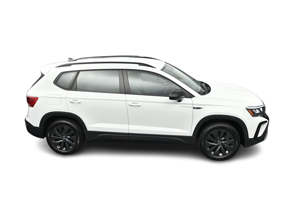 Thumbnail: 2023 Volkswagen Taos - 20
