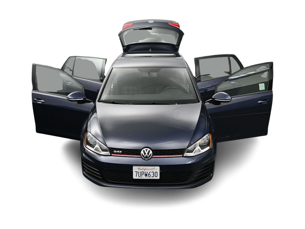 Thumbnail: 2017 Volkswagen Golf - 33