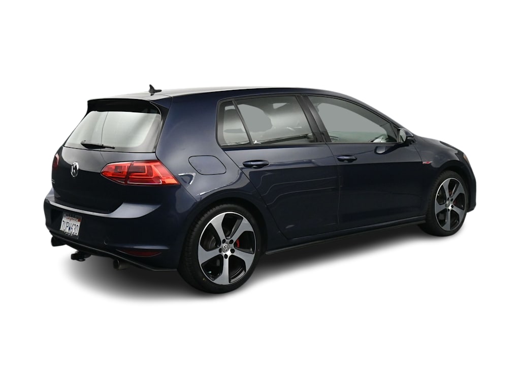 Thumbnail: 2017 Volkswagen Golf - 15