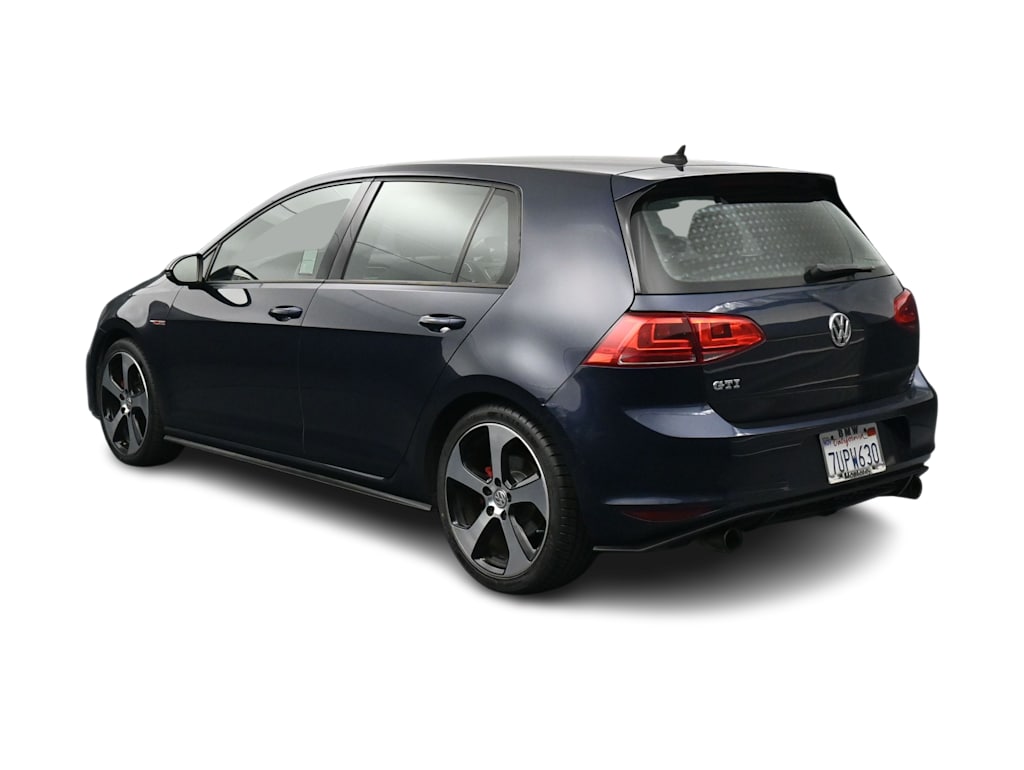 Thumbnail: 2017 Volkswagen Golf - 4