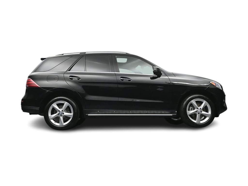 Thumbnail: 2016 Mercedes-Benz GLE - 29