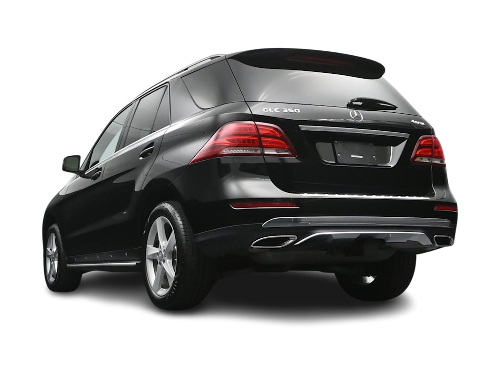 Thumbnail: 2016 Mercedes-Benz GLE - 32