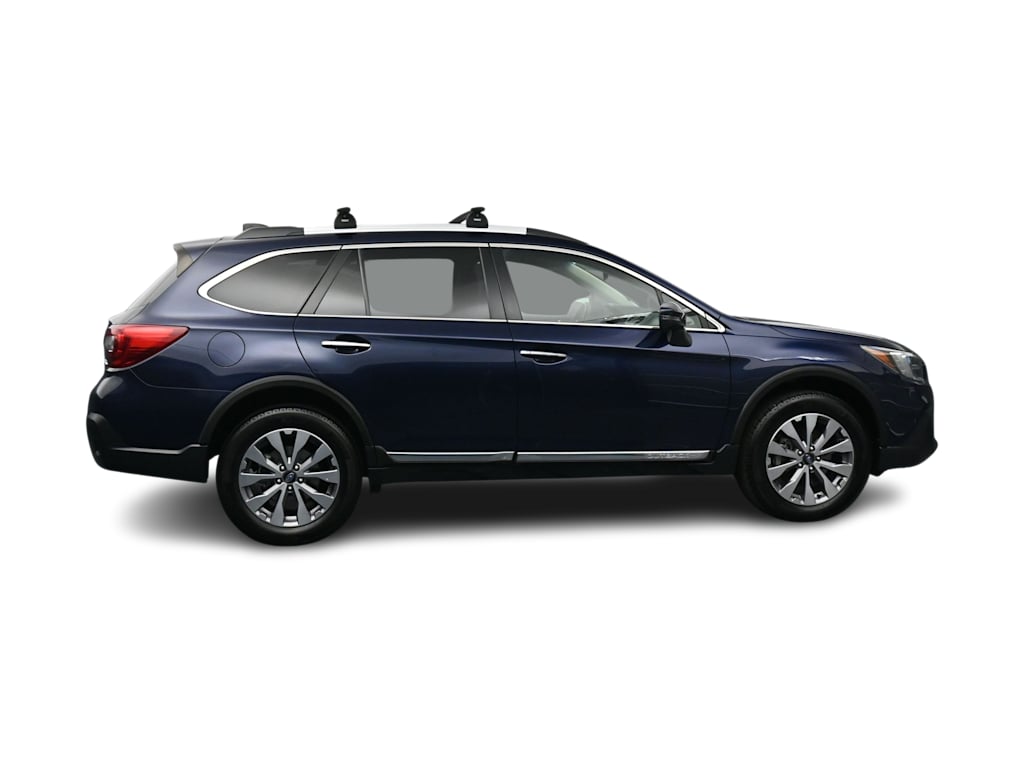 Thumbnail: 2018 Subaru Outback - 16