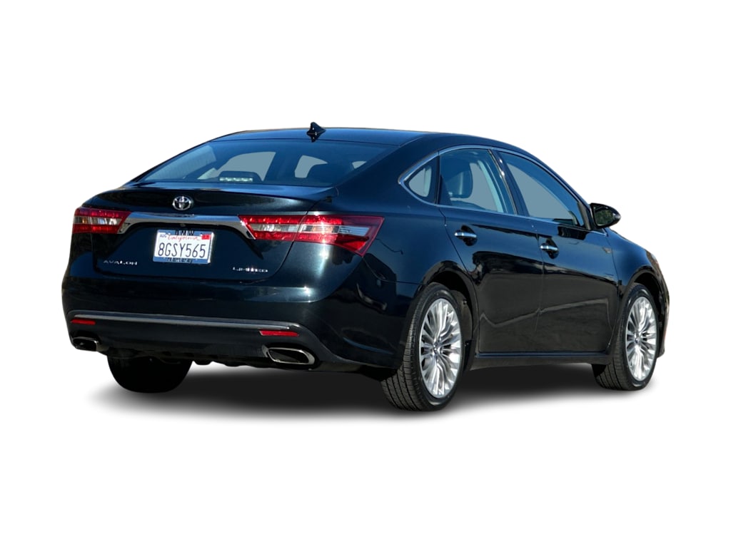 Thumbnail: 2017 Toyota Avalon - 16