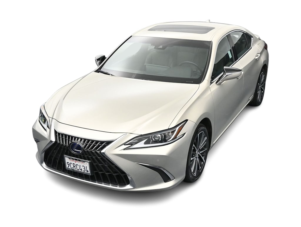 Thumbnail: 2022 Lexus ES - 17