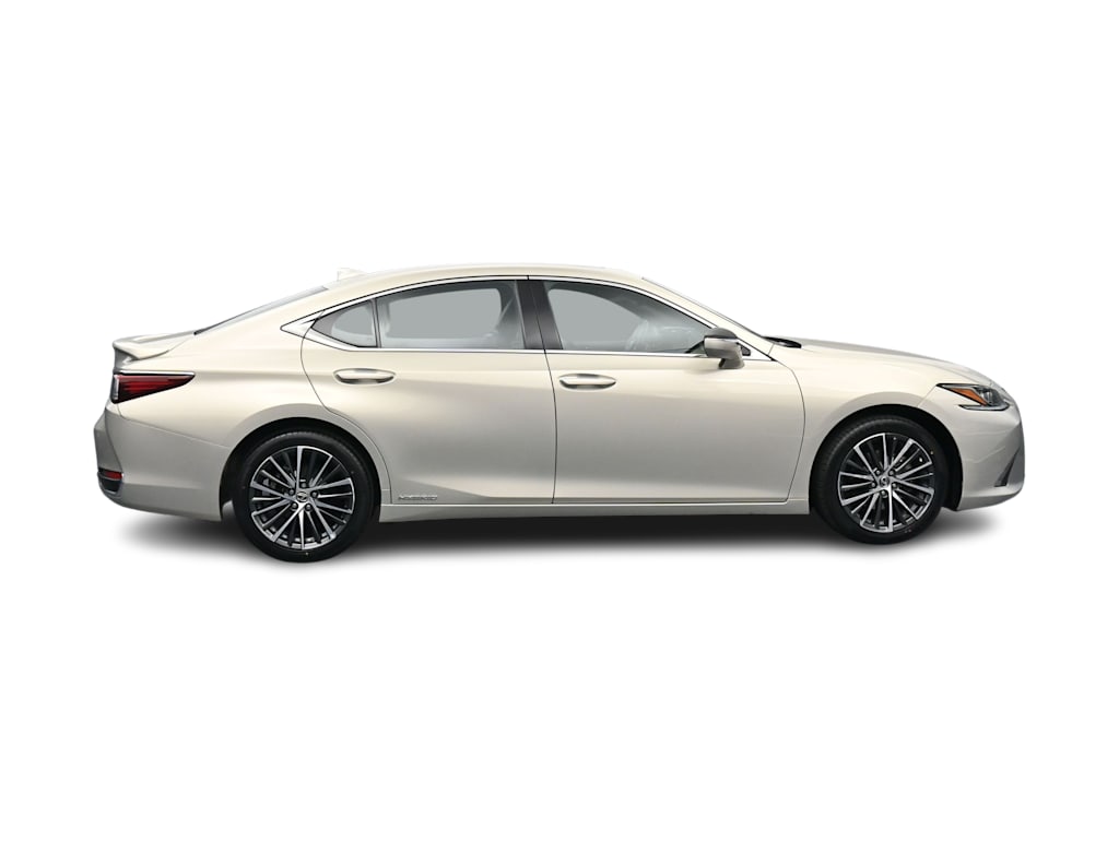 Thumbnail: 2022 Lexus ES - 14
