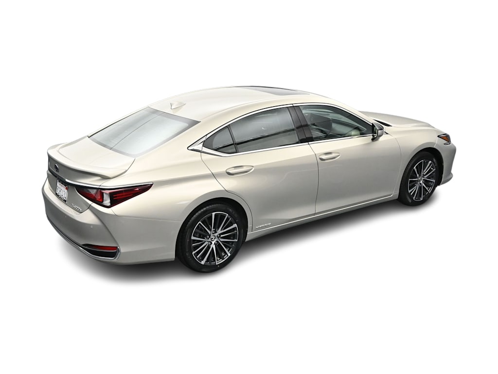 Thumbnail: 2022 Lexus ES - 21