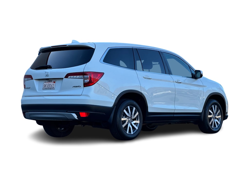 Thumbnail: 2019 Honda Pilot - 17