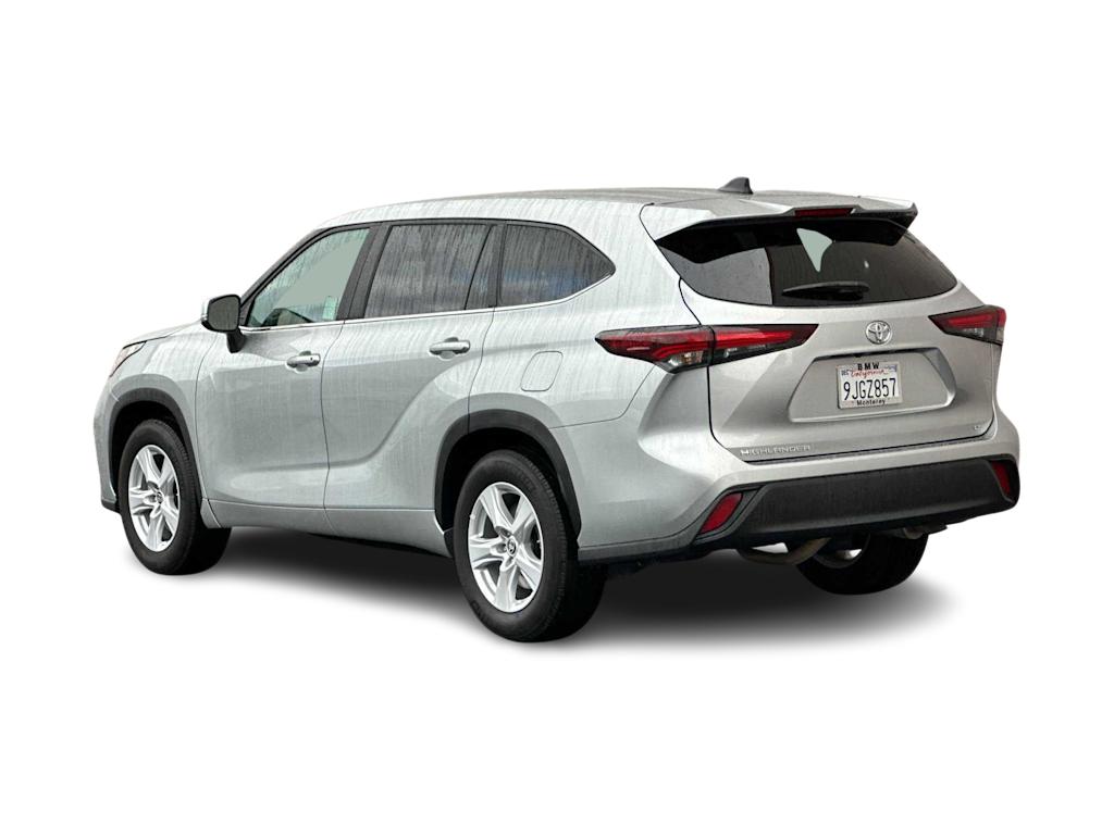 2024 Toyota Highlander LE 4