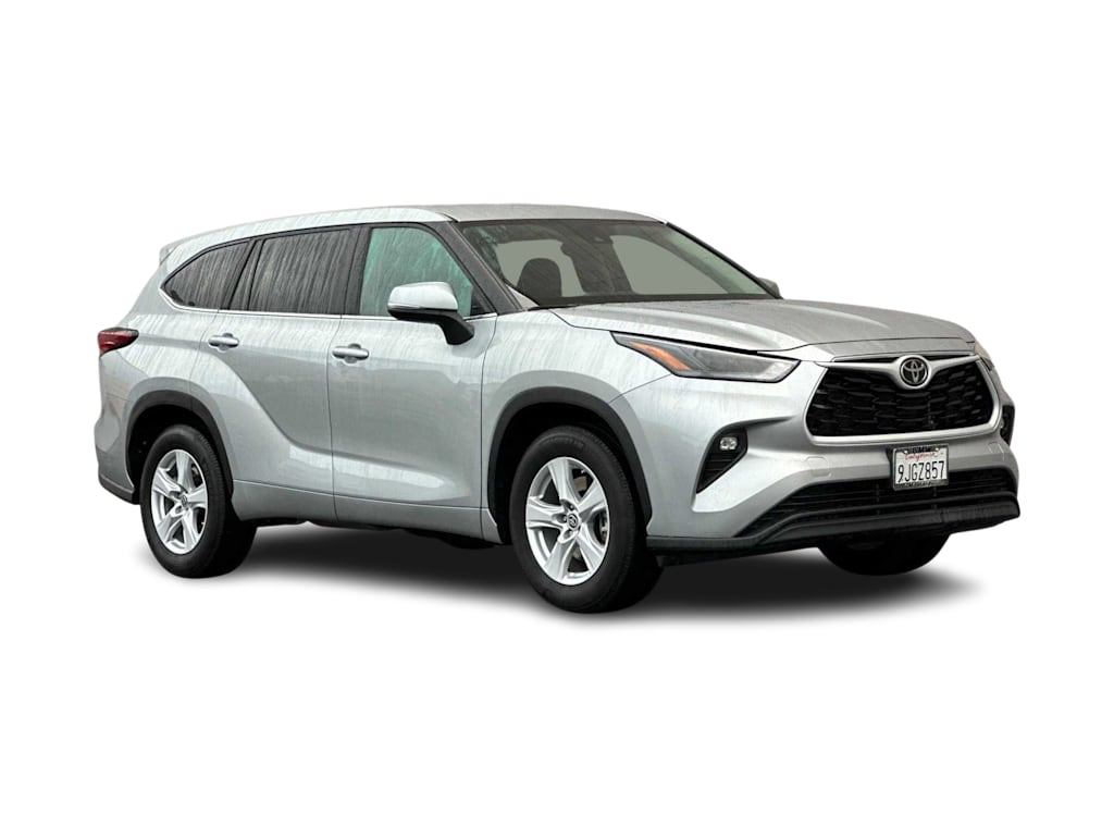 2024 Toyota Highlander LE 18