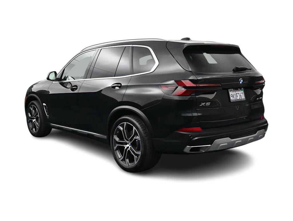 Thumbnail: 2024 BMW X5 - 4
