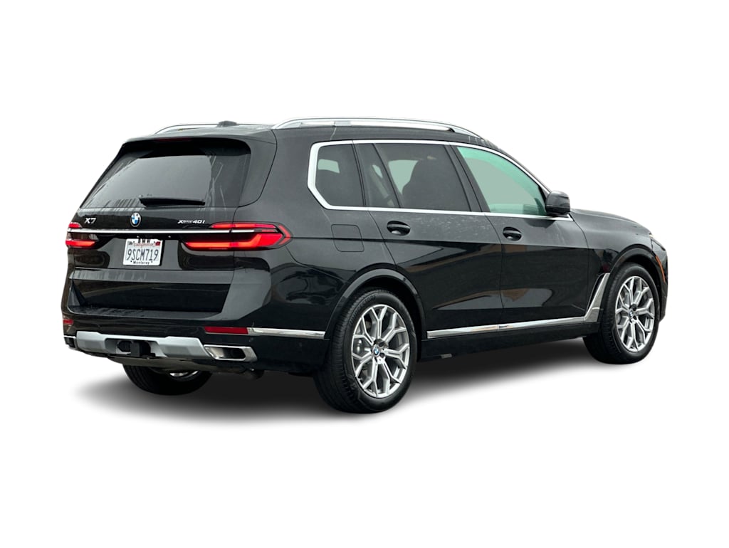 Thumbnail: 2025 BMW X7 - 17