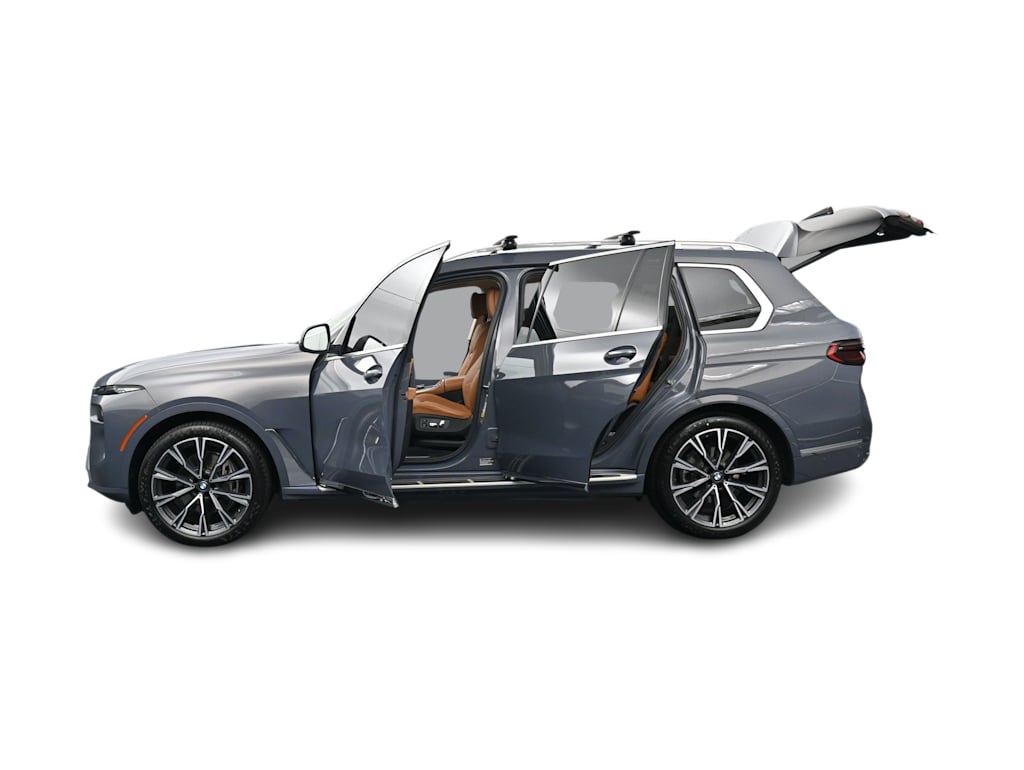 Thumbnail: 2023 BMW X7 - 37
