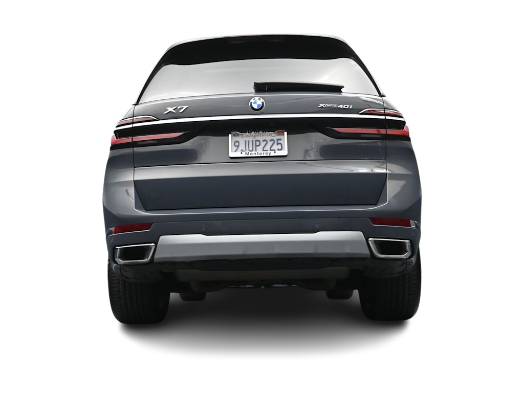 Thumbnail: 2023 BMW X7 - 32