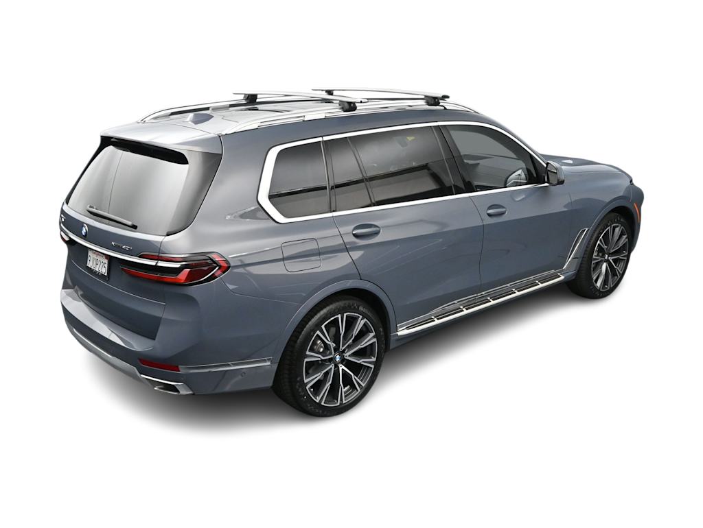 Thumbnail: 2023 BMW X7 - 23