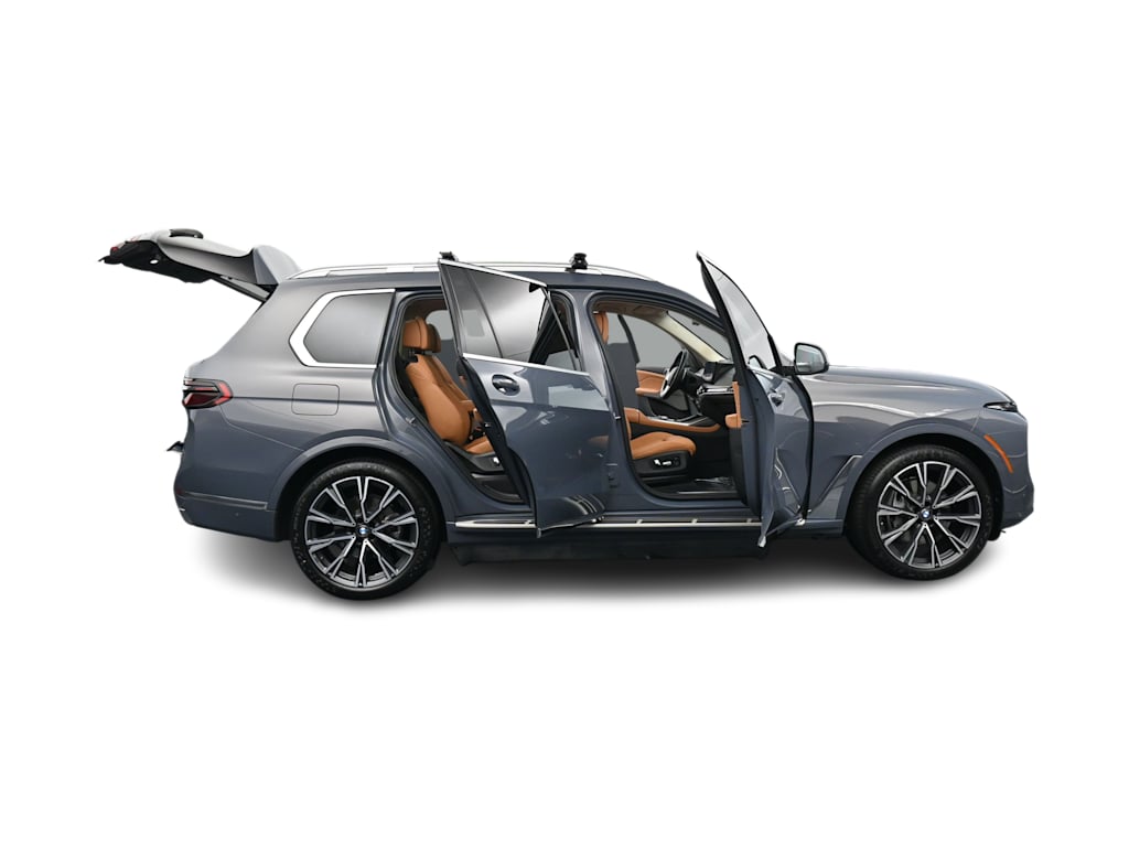 Thumbnail: 2023 BMW X7 - 36
