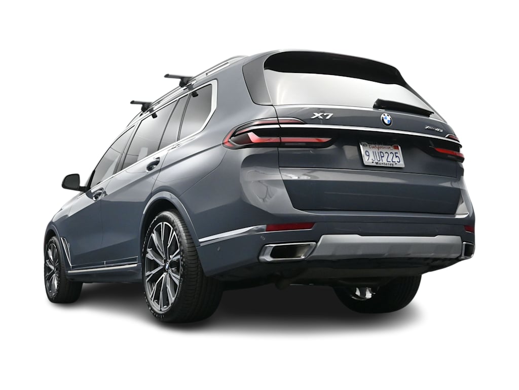 Thumbnail: 2023 BMW X7 - 33