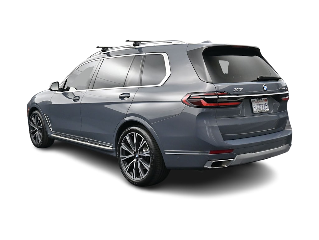 Thumbnail: 2023 BMW X7 - 4