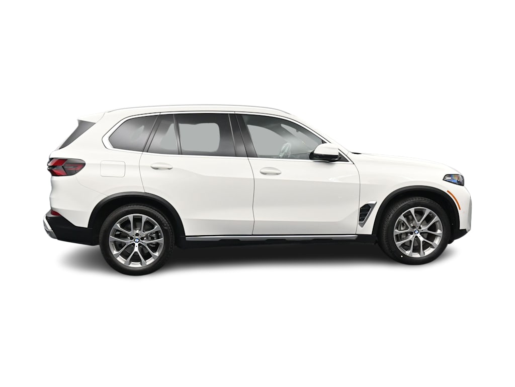Thumbnail: 2024 BMW X5 - 16