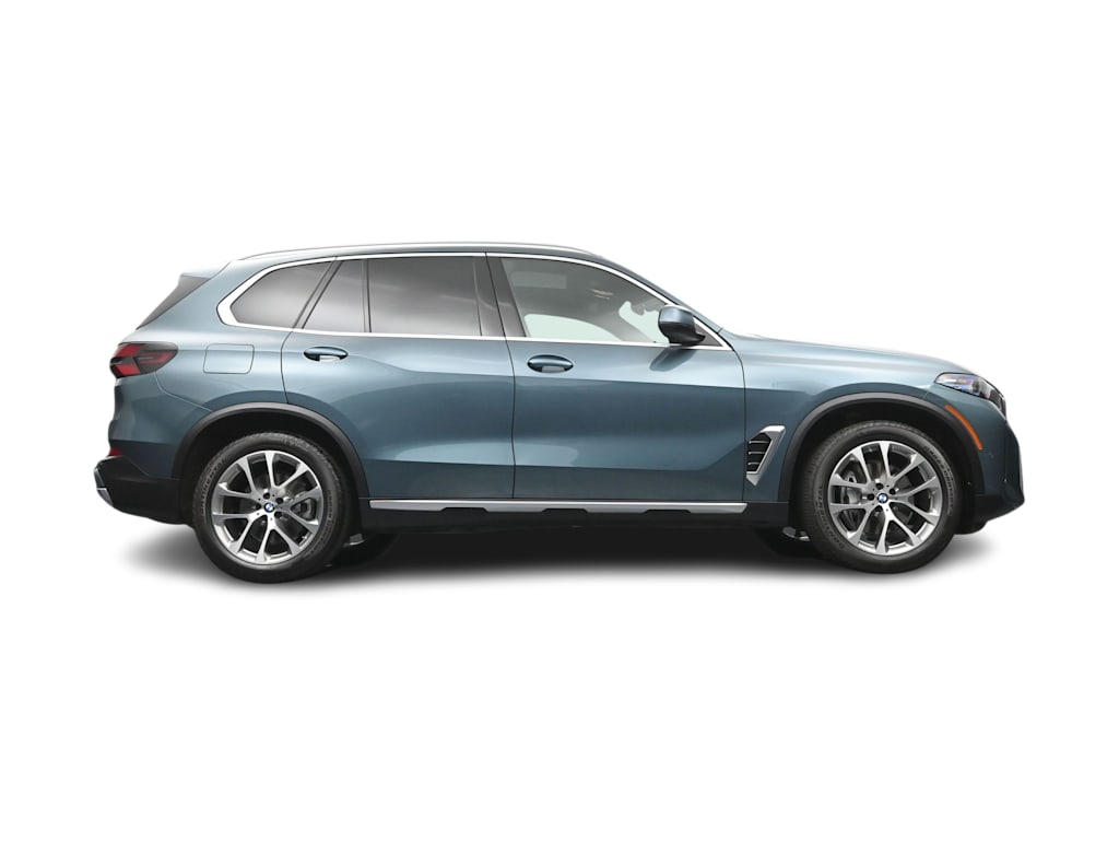 Thumbnail: 2025 BMW X5 - 33
