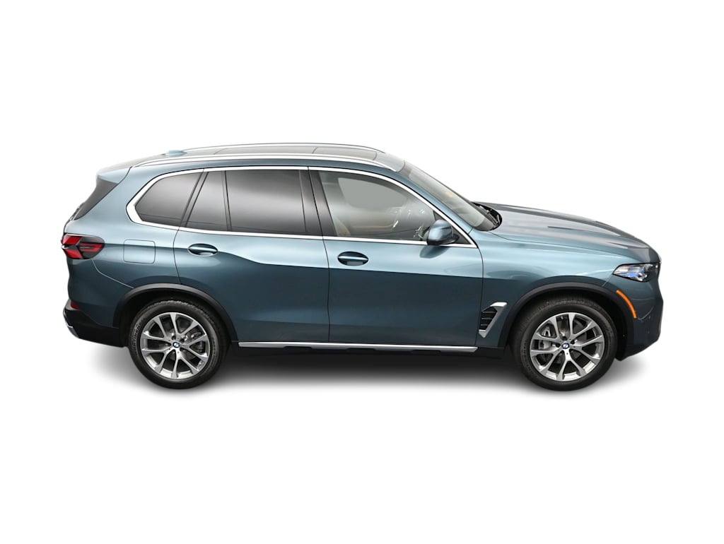 Thumbnail: 2025 BMW X5 - 25