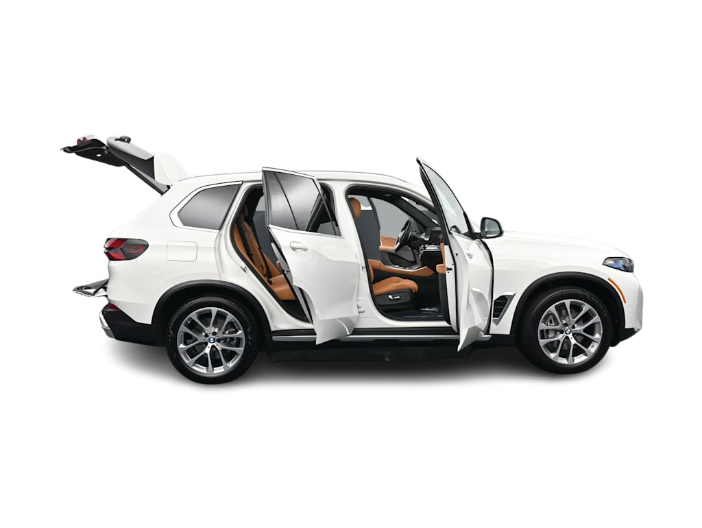Thumbnail: 2026 BMW X5 - 35