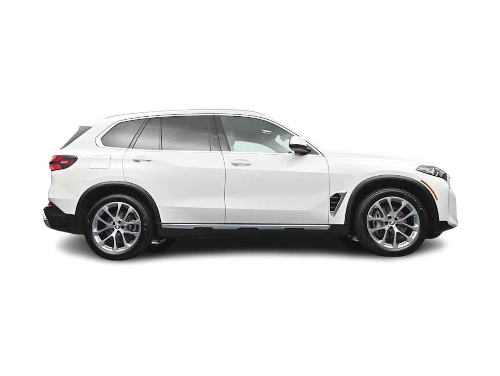 Thumbnail: 2026 BMW X5 - 29