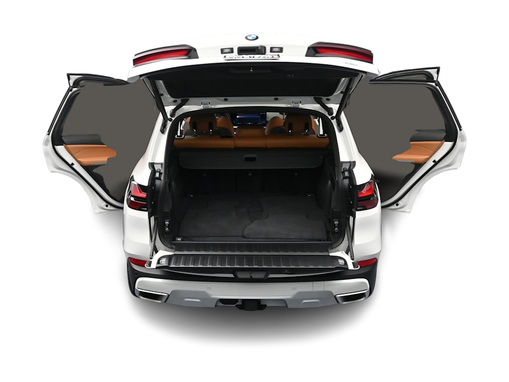 Thumbnail: 2026 BMW X5 - 12