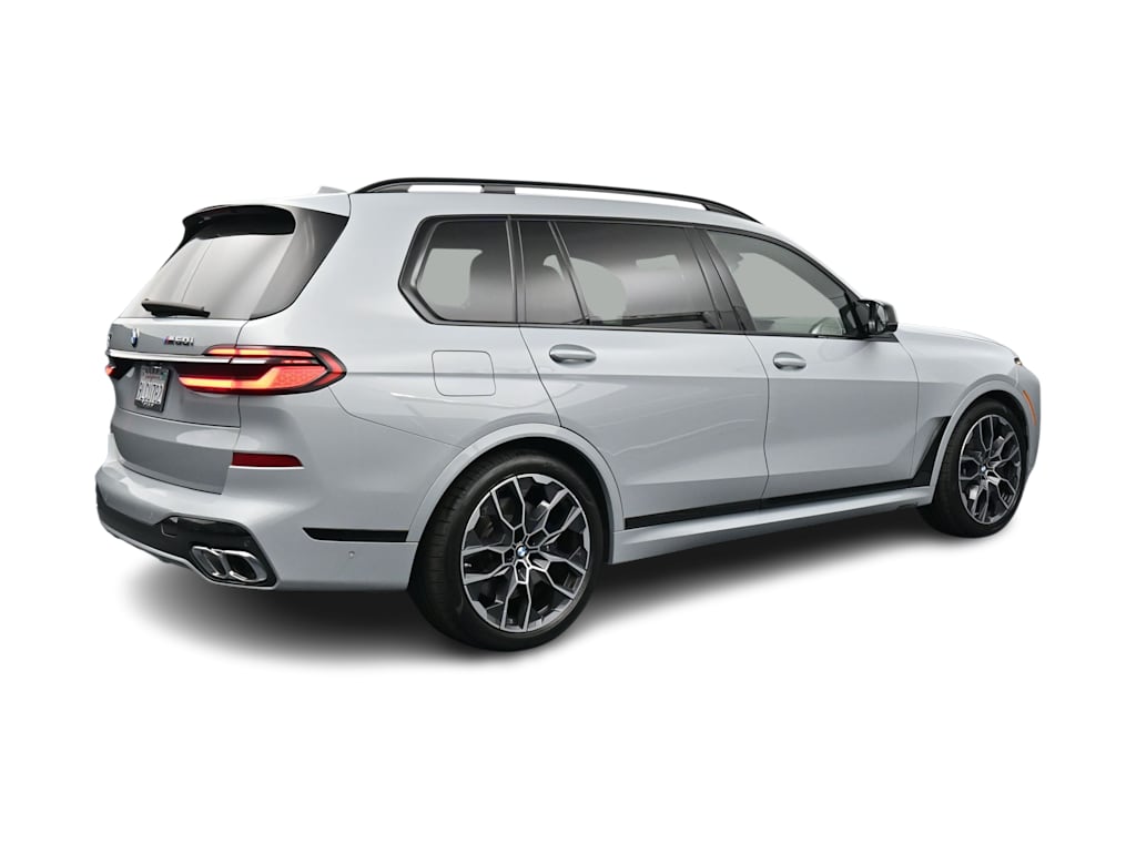 Thumbnail: 2024 BMW X7 - 14