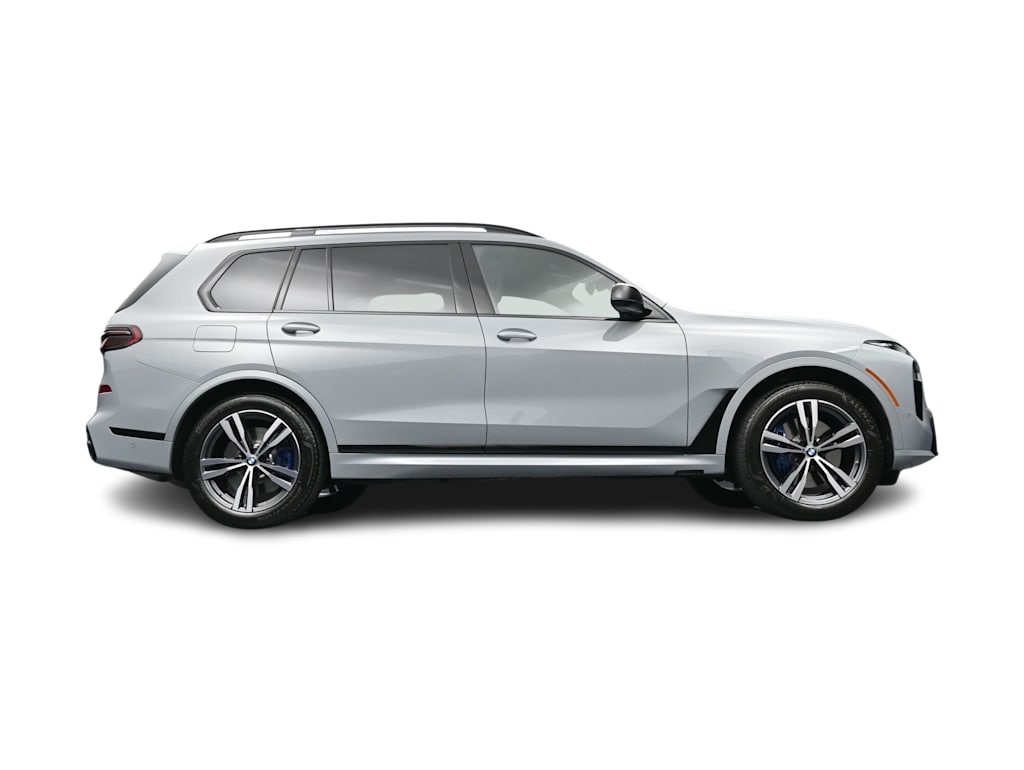 Thumbnail: 2026 BMW X7 - 27