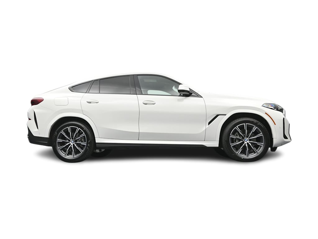 Thumbnail: 2024 BMW X6 - 28