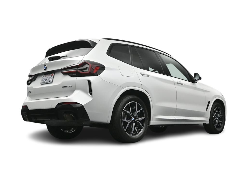Thumbnail: 2023 BMW X3 - 21