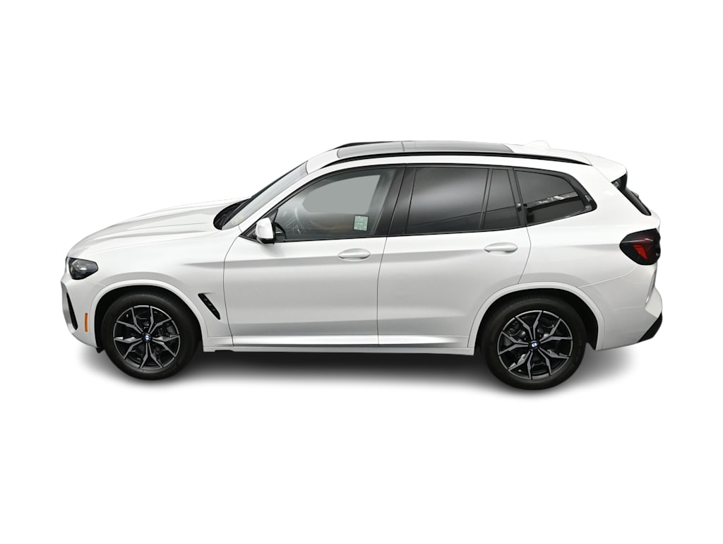 Thumbnail: 2023 BMW X3 - 16