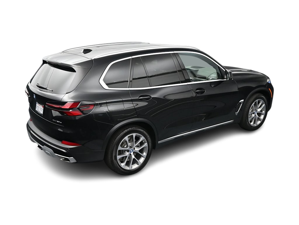 Thumbnail: 2024 BMW X5 - 21